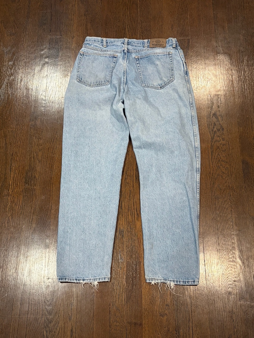 Wrangler Straight Leg Jeans in Blue